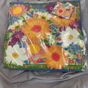 Brighton In The Garden tote. New.